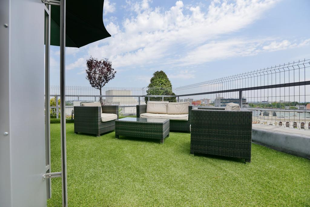City Hotel Nitra With Free Parking Экстерьер фото